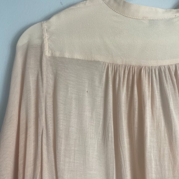 Aritzia Babaton Pink Silk Tunic Blouse Size Small Feminine Dainty Flowy - Picture 6 of 7